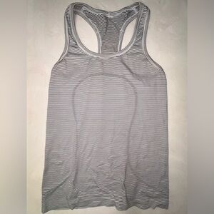Lululemon swiftly tech tank size 6